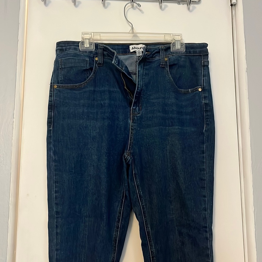 Abound size 32 skinny jeans